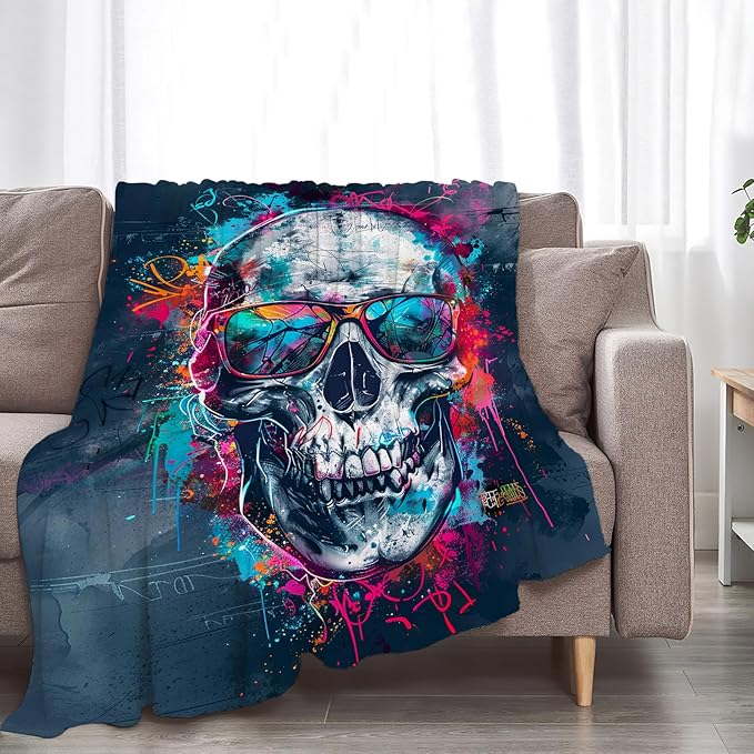 Skull Blanket Fleece Soft Warm Plush Cool Skull Throw Blanket Lightweight Plush Fuzzy Cozy Graffiti Skeleton Blankets for Kids Adult Suitable for Couch Sofa Bed 60"X50"