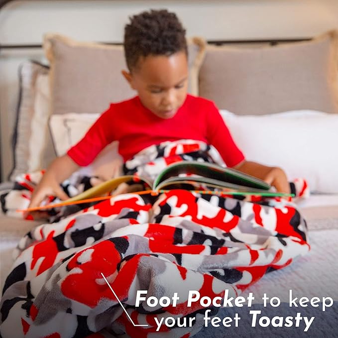 PediPocket Kidz Patented Foot Blanket – Cool Camo – 40” x 50” with 15” Deep Foot Pocket, Plush Velvety Fleece Blanket for Kids,Everyday Luxurious Comfort, Machine Washable, Gift Idea (Non-Electric)