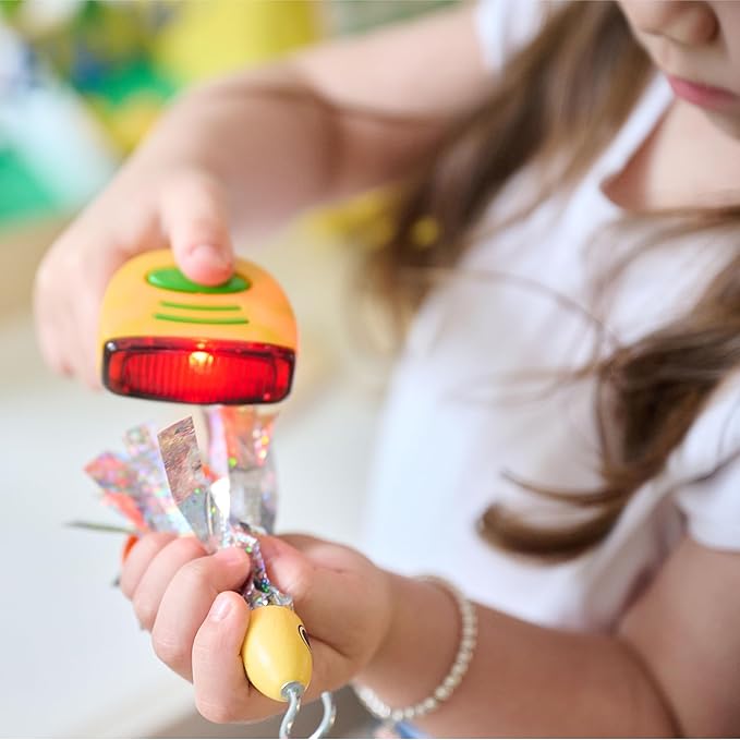 Teamson Kids Fishing Shop Playset with Cash Register & Scanner, Wooden Role Play Counter for Toddlers, Pretend Market Toy with Fish & Accessories, STEM Gift for Ages 3+