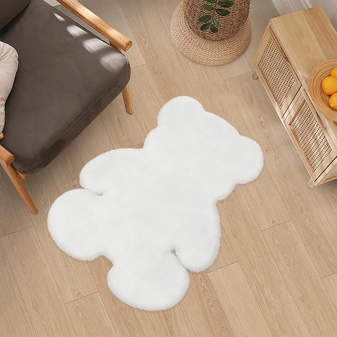 2ft White Small Bear Shag Rug, Soft Fluffy Faux Sheepskin Fur Rug Fuzzy Shaggy Area Rug Cute Plush Carpet for Nursery Kids Girls Bedroom Room Aesthetic Living Room Floor Home Decor, White