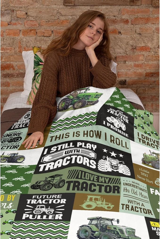 Tractor Blanket Farm Harvester Blankets,Tractor Throw Blanket Gifts for Girls Boys,Ultral Soft Warm Lightweight Car Blanket for Boys Room Decor Bed Sofa,40"x50"for Kids/Child