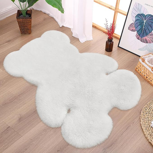 3x3.9ft White Small Bear Shaggy Rug, Soft Fluffy Faux Sheepskin Fur Rug Fuzzy Shag Area Rug Cute Plush Carpet for Nursery Kids Girls Bedroom Room Aesthetic Living Room Home Decor, White