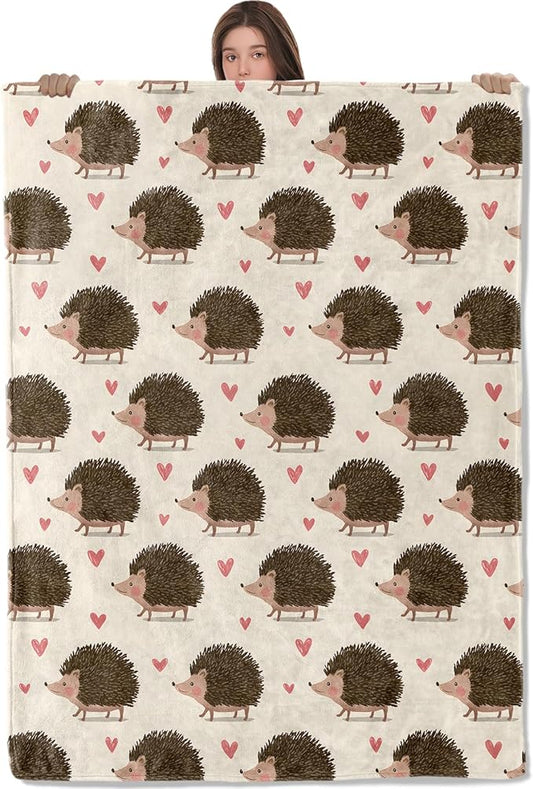 Adorable Hedgehog Blanket,Heart and Cute Animal Fleece Blankets,Soft Warm Decorative Throw for Bedroom,Living Room,Travel,Camping,Practical Throws Gifts for Kids Teens Girls,40X50 Inch