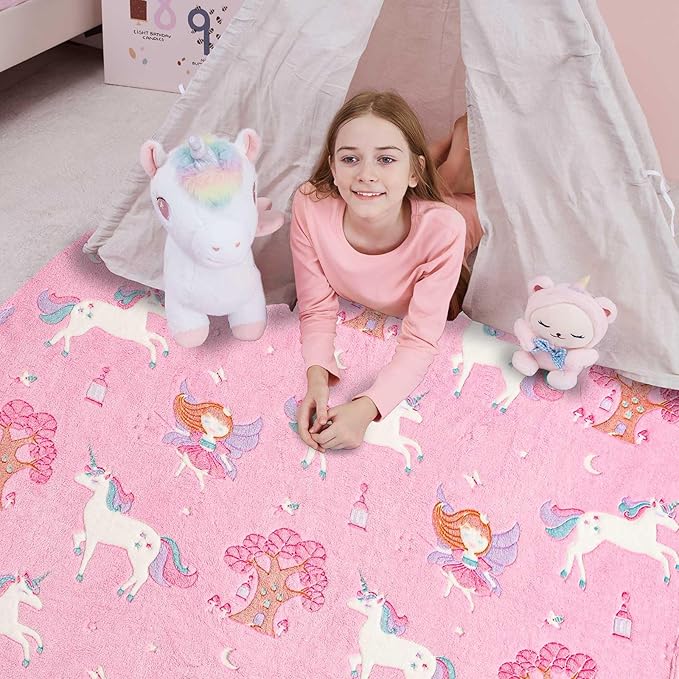 QSTEHEML Unicorns Glow in The Dark Blanket for Girls,Unicorns Gifts for Girls Age 3 4 5 6 7 8 9 10 11 12 Year Old, Soft Throw Blanket for Kids Girls- Christmas Birthday Bedroom Decor 50"×60"