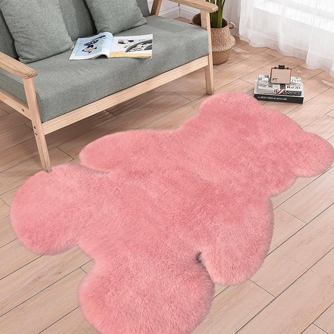 4.6x6 ft Pink Bear Soft Fluffy Large Rug, Shaggy Faux Sheepskin Fur Rug Fuzzy Shag Area Rug Cute Plush Carpet for Nursery Kids Girls Bedroom Room Aesthetic Living Room Floor Home Decor, Pink