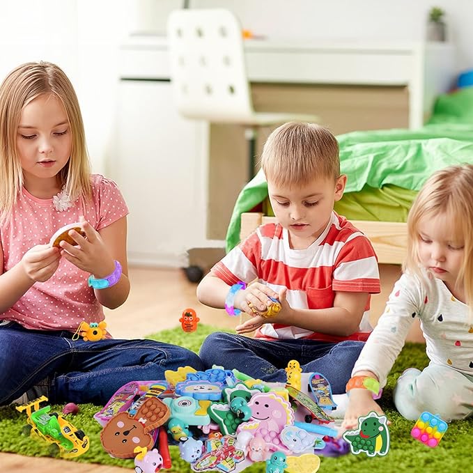 1000 Pcs Party Favors for Kids, Fidget Toys Bulk, Prizes for Kids, Fidget Stocking Stuffers Birthday Party Gifts, Carnival Treasure Classroom Prizes Box, Goodie Bag Stuffers