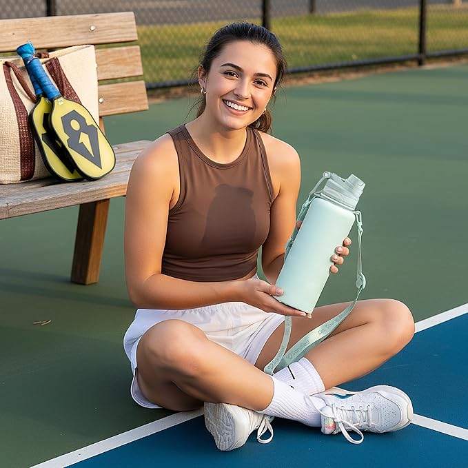 SANDJEST Stainless Steel Water Bottle with Strap 32oz, Insulated Bottles with Straw and Spout Lid for Gym Sports Travel Outdoor, Gifts for Women Girls Birthday Christmas (Green)