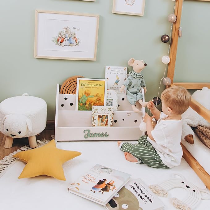Kids Bookshelf, Furniture for Kids, Personalized Montessori Bookshelf, Open Bookcase for Playroom in Two Sizes, Wooden Shelf with Stars.