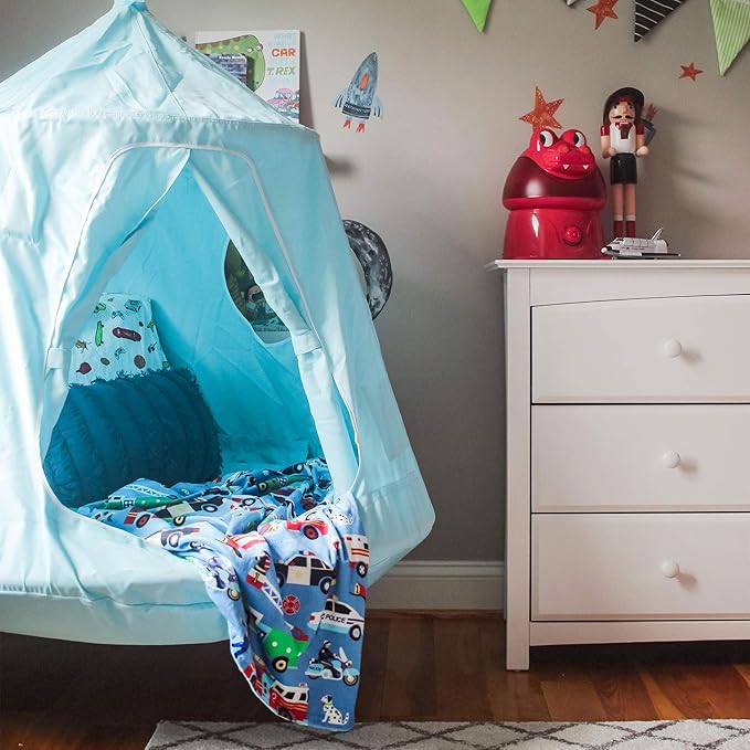 Wildkin Plush Baby Blanket – Soft & Cozy Comfort, Ideal for Toddlers, Travel & Daycare - Heroes