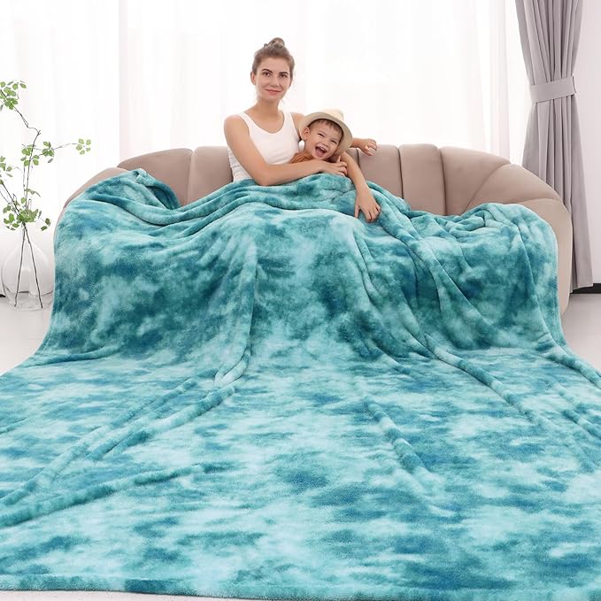 Fleece Throw Blanket Cozy Soft Lightweight Throw Blankets Warm Plush Light Blue Fall Blankets and Throws Couch Sofa Bed Camping Travel Picnic Outdoor Blanket Bedding Kid Baby Boys Girls Adults