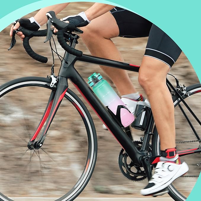 OLDLEY 32 oz Water Bottle, Motivational Water Bottle with Time Marker, Sports Water Bottle With Strap, Leakproof & BPA Free Large Water Bottles for School, Gym, Travel, Outdoor, Tritan,Green&Pink