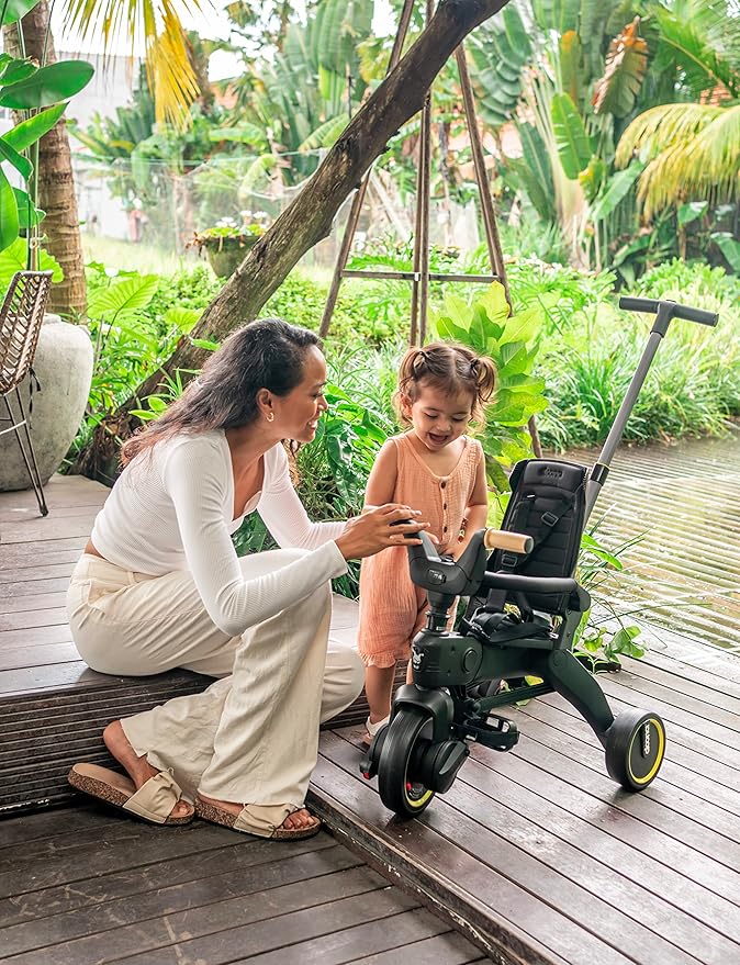 Doona Liki Trike S5, Nitro Black - 5-in-1 Compact, Foldable Tricycle - Suitable for Toddlers 10 to 36 Months