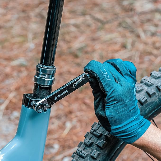 Granite Rocknroll TQ Torque Ratchet Bike Tool Kit, Bike Multitool Kit with 10 Tool Bits and Extension Rod, Portable Torque Ratchet Tool Kit for Mountain Bike, Road Bike and Gravel Bike (Green)