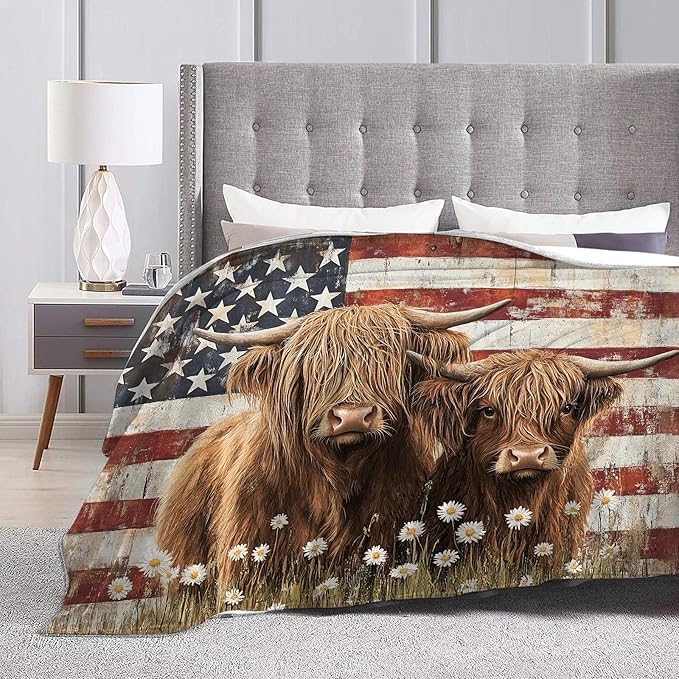 Highland Cow Blanket for Women, Highland Cow Fleece Blanket Gifts for Boys Girls, Warm Cozy Soft Flannel Stuff for Bed Sofa Couch 50" x 40"
