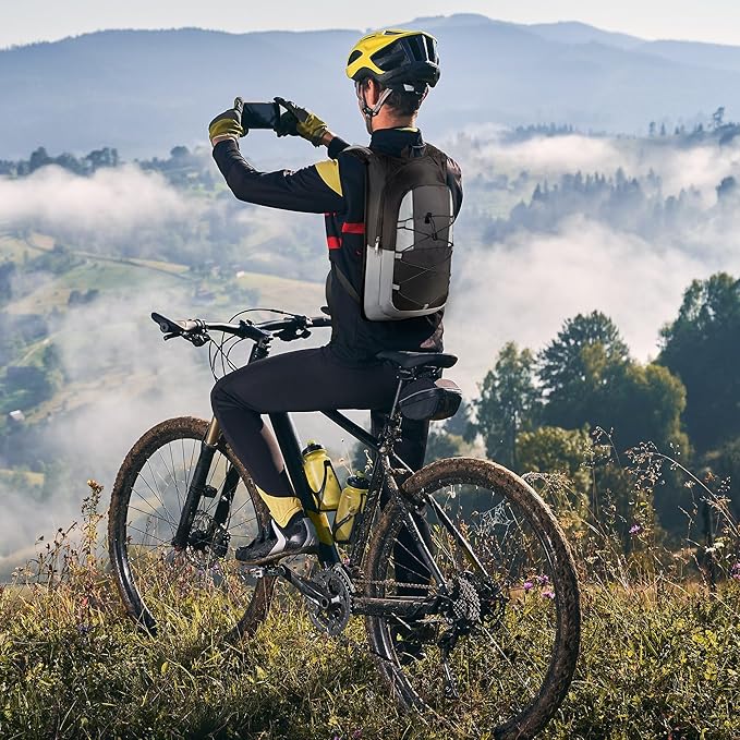 Hydration Backpack - Lightweight Water Backpack with 2L Water Bladder Bag, Running Hydration Vest Backpack for Men Women, Hydration Pack for Hiking, Cycling, Climbing MIYCOO